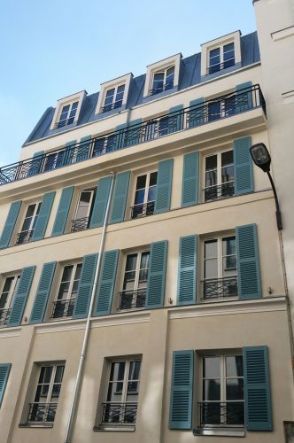 My Home in Paris – Exterior